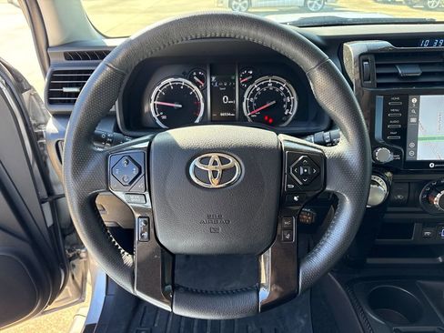 Used 2022 Toyota 4Runner TRD Off-Road Premium image 14