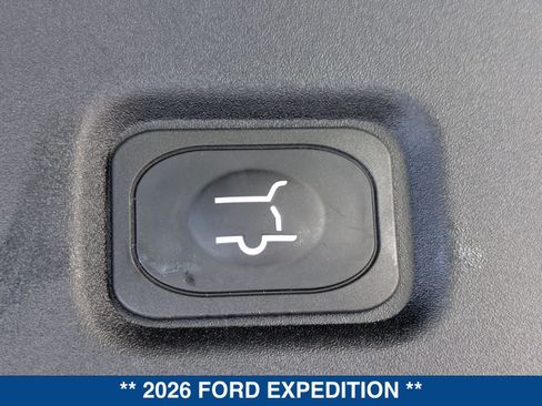 New 2026 Ford Expedition Active RWD image 18