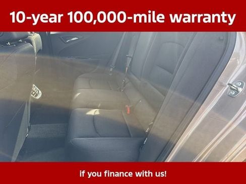 Used 2025 Chevrolet Malibu LT FWD image 32