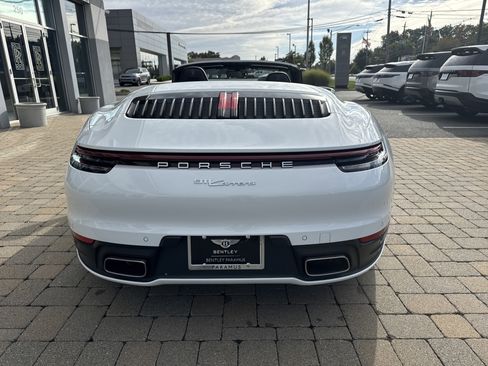 Used 2023 Porsche 911 Carrera image 37
