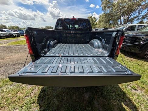 New 2026 RAM 1500 Big Horn AWD/4WD image 11