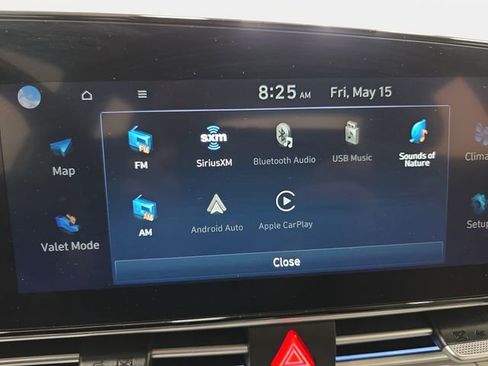 Used 2024 Hyundai Elantra Limited FWD image 21