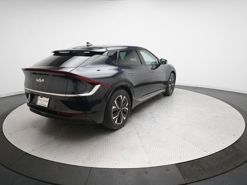 Used 2024 Kia EV6 Wind image 36