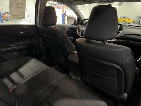 Used 2014 Honda Accord Sport image 33