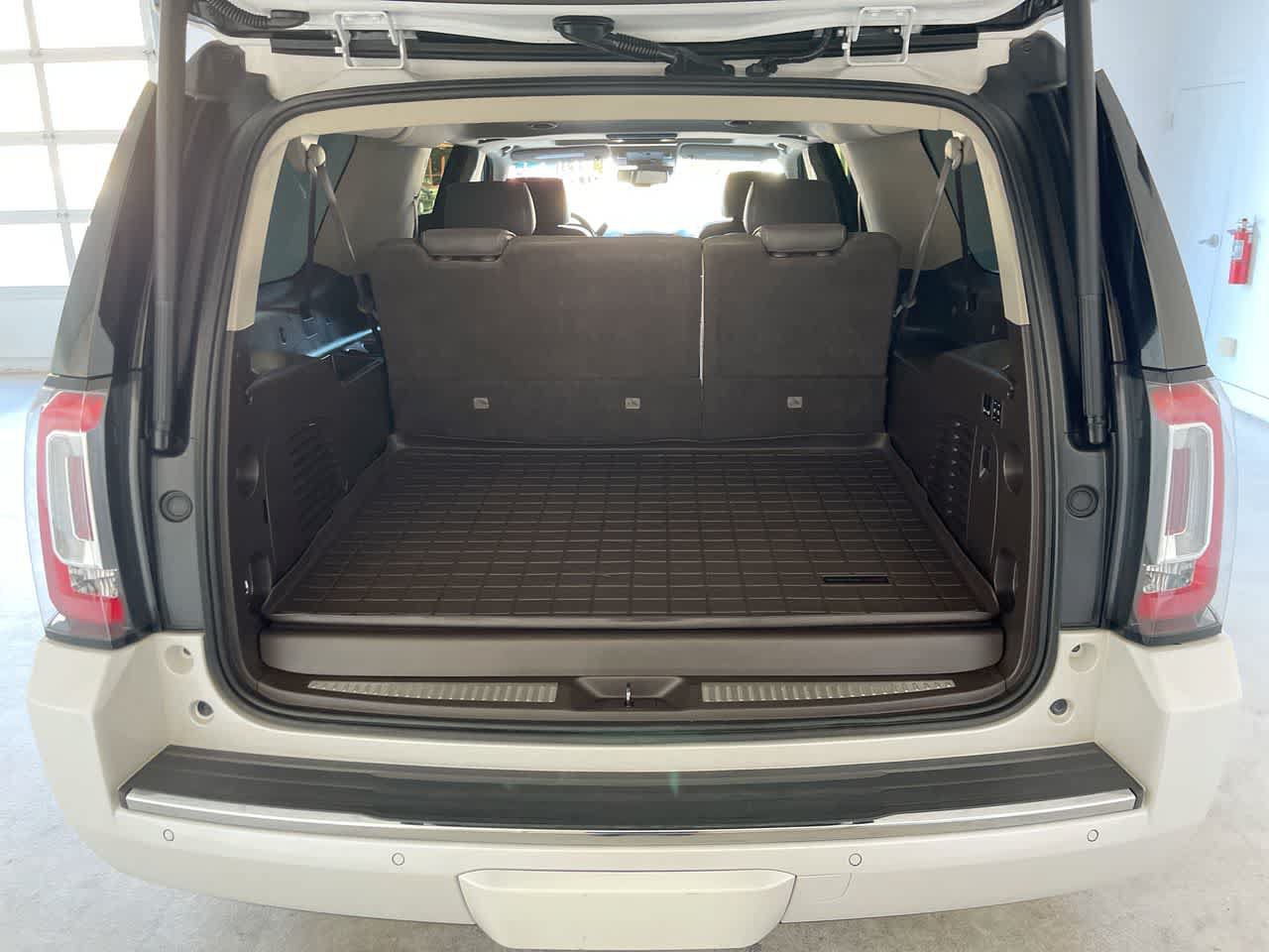 Used 2019 GMC Yukon XL Denali w/ Denali Ultimate Package AWD/4WD image 25
