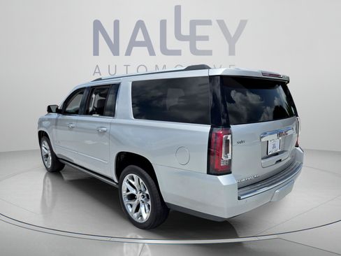 Used 2019 GMC Yukon XL Denali w/ Open Road Package AWD/4WD image 3