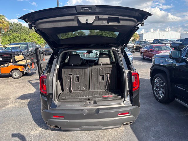 Used 2023 GMC Acadia AT4 w/ Technology Package AWD/4WD image 9