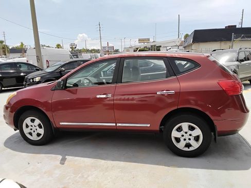 Used 2015 Nissan Rogue S image 14