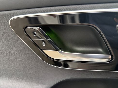 New 2026 Mercedes-Benz GLC 43 AMG AMG GLC 43 image 23