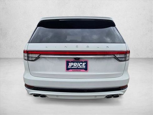 Used 2023 Lincoln Aviator Reserve w/ Equipment Group 201A RWD image 7