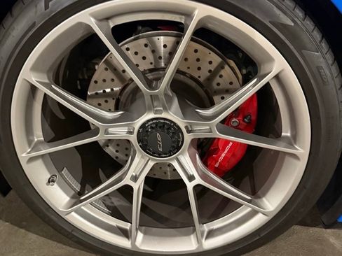 Used 2022 Porsche 911 GT3 image 12