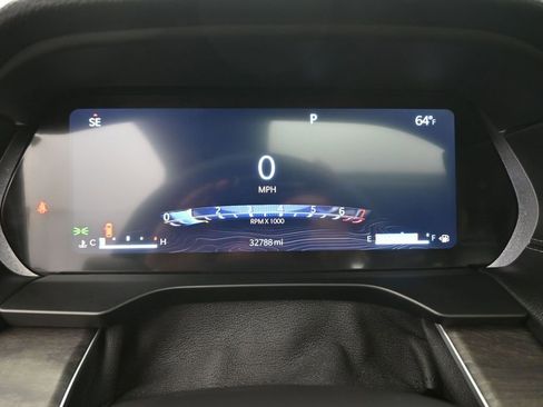 Used 2024 Jeep Grand Cherokee Limited w/ Luxury Tech Group II image 7