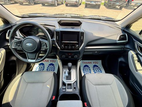 Used 2021 Subaru Forester AWD/4WD image 9