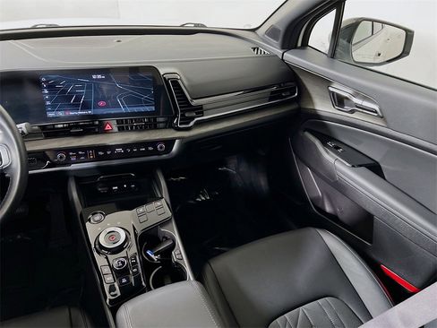 Used 2025 Kia Sportage X-Line image 21