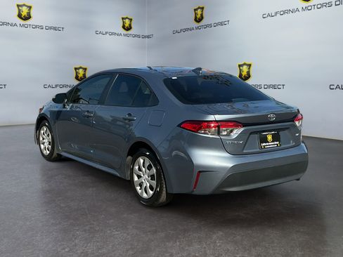Used 2025 Toyota Corolla LE FWD image 3