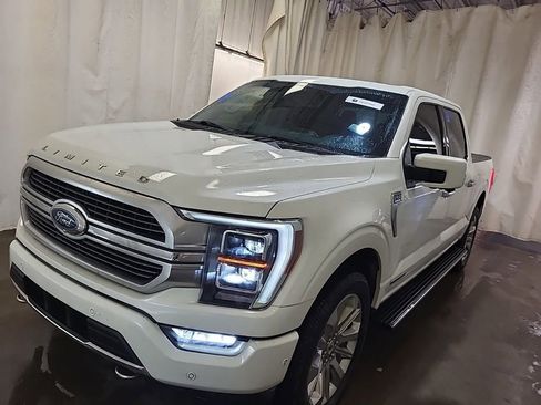 Used 2022 Ford F150 Limited image 2