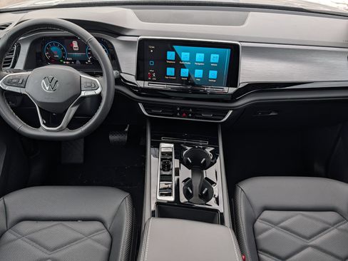 New 2026 Volkswagen Atlas Cross Sport SE AWD/4WD image 9