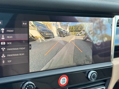 New 2026 Porsche Macan S image 23