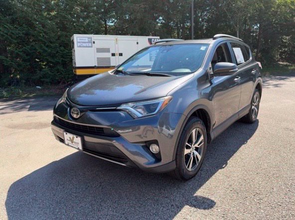 Used 2018 Toyota RAV4 XLE w/ Plus Extra Value Package AWD/4WD image 2
