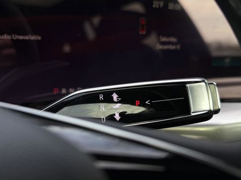 New 2026 Cadillac Escalade IQ Luxury 1 image 21