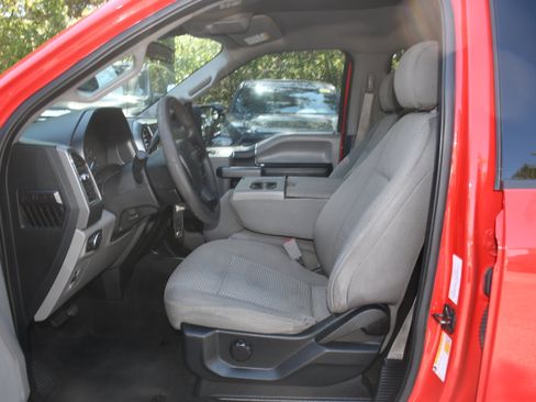 Used 2020 Ford F150 XLT RWD image 7