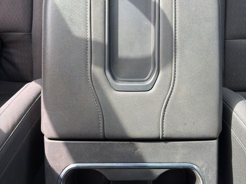 Used 2022 Chevrolet Silverado 1500 LT Trail Boss image 36