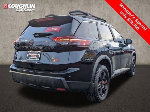 Certified 2025 Nissan Rogue Rock Creek image 8