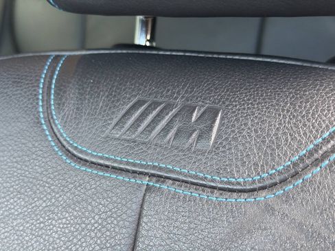Used 2018 BMW M2 RWD image 36