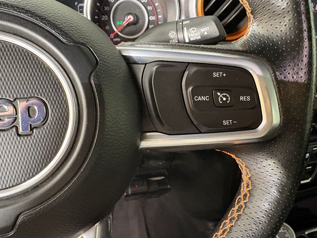 Used 2020 Jeep Gladiator Mojave AWD/4WD image 23