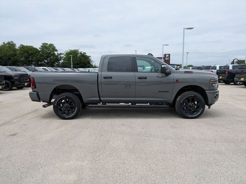 New 2026 RAM 2500 Lone Star AWD/4WD image 2