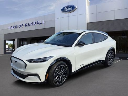 Used 2024 Ford Mustang Mach-E Premium image 1