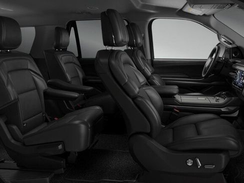 New 2026 Lincoln Navigator Premiere AWD/4WD image 29