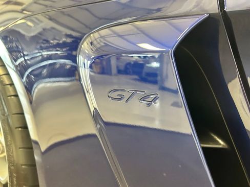 Certified 2022 Porsche 718 Cayman GT4 RWD image 33
