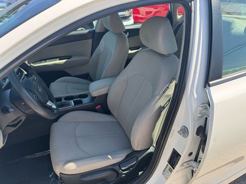 Used 2017 Kia Optima LX image 12