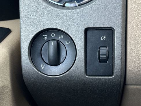 Used 2009 Ford F250 Lariat image 23