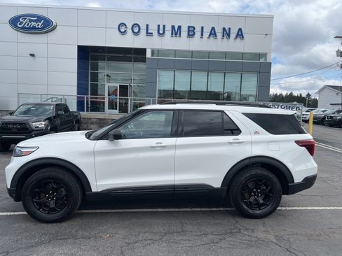 Used 2023 Ford Explorer Timberline image 2