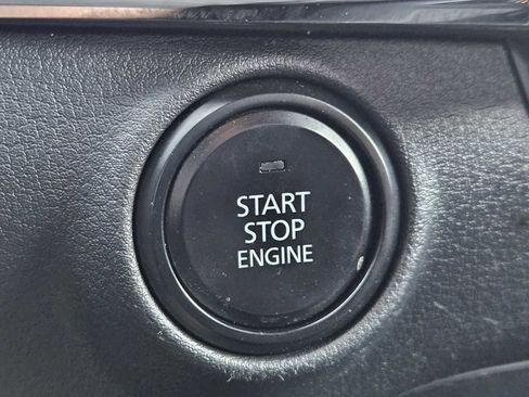 Used 2023 MAZDA MAZDA3 s image 21