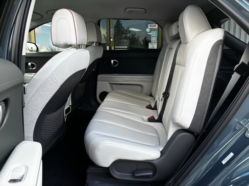 Used 2023 Hyundai Ioniq 5 SEL w/ Cargo Package image 6