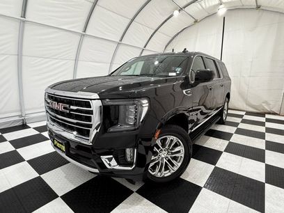 Used 2023 GMC Yukon XL SLT