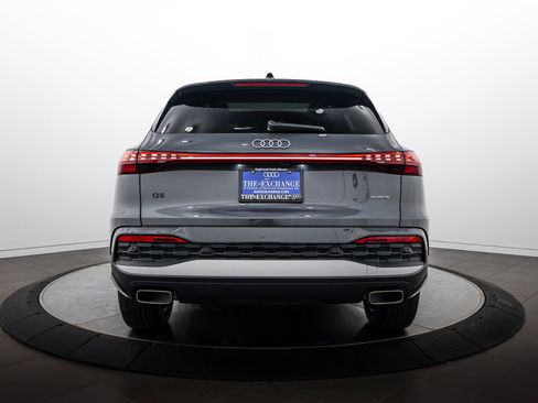 Used 2025 Audi Q5 Premium w/ Convenience Package AWD/4WD image 20