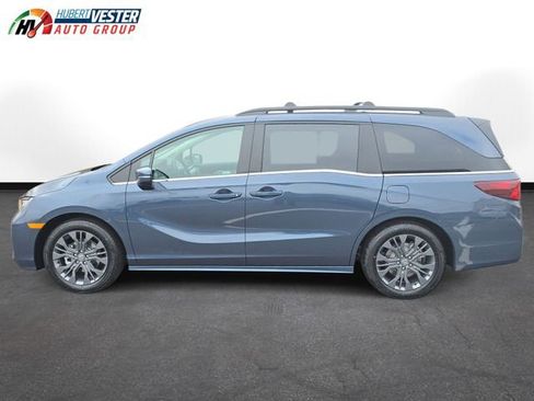 New 2026 Honda Odyssey Touring image 1