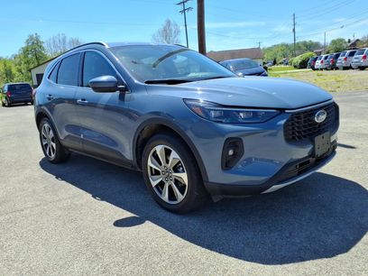 Used 2025 Ford Escape Platinum