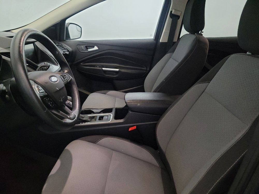 Used 2018 Ford Escape SE w/ SE Sync 3 Package AWD/4WD image 17