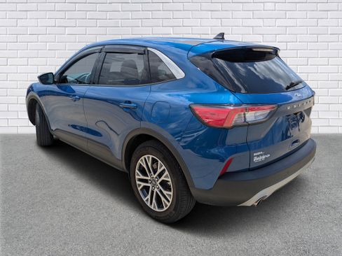 Used 2022 Ford Escape SEL w/ Technology Package image 3