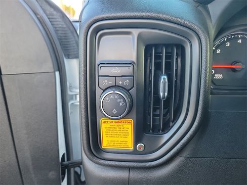 Used 2022 Chevrolet Silverado 2500 W/T w/ WT Convenience Package image 16