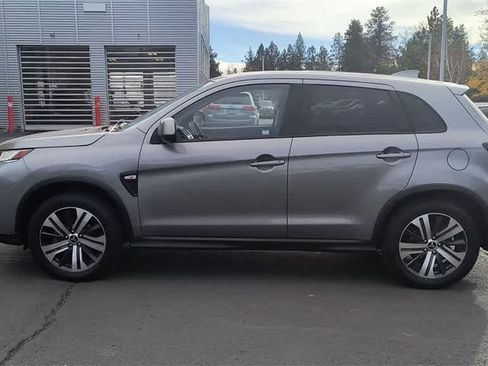 Used 2020 Mitsubishi Outlander Sport ES image 5