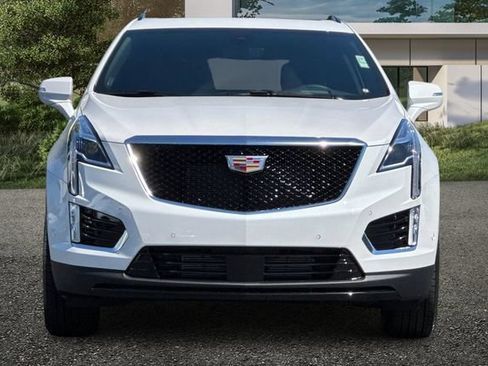 New 2026 Cadillac XT5 Sportv w/ LPO, Floor Liner Package AWD/4WD image 9