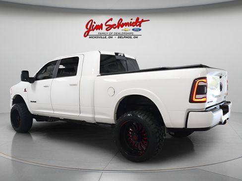 Used 2024 RAM 2500 Limited AWD/4WD image 4