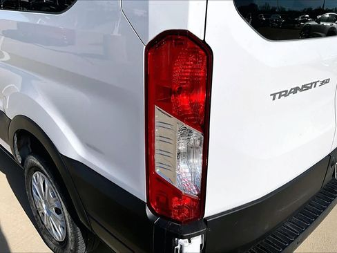 Used 2022 Ford Transit 350 XLT image 26