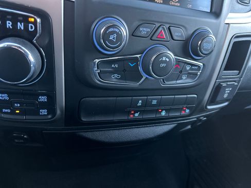 Used 2014 RAM 1500 Big Horn image 7